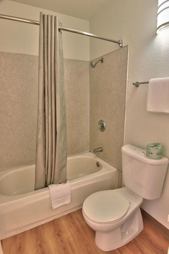 6-sacramento, Ca - North Hotel 2*
