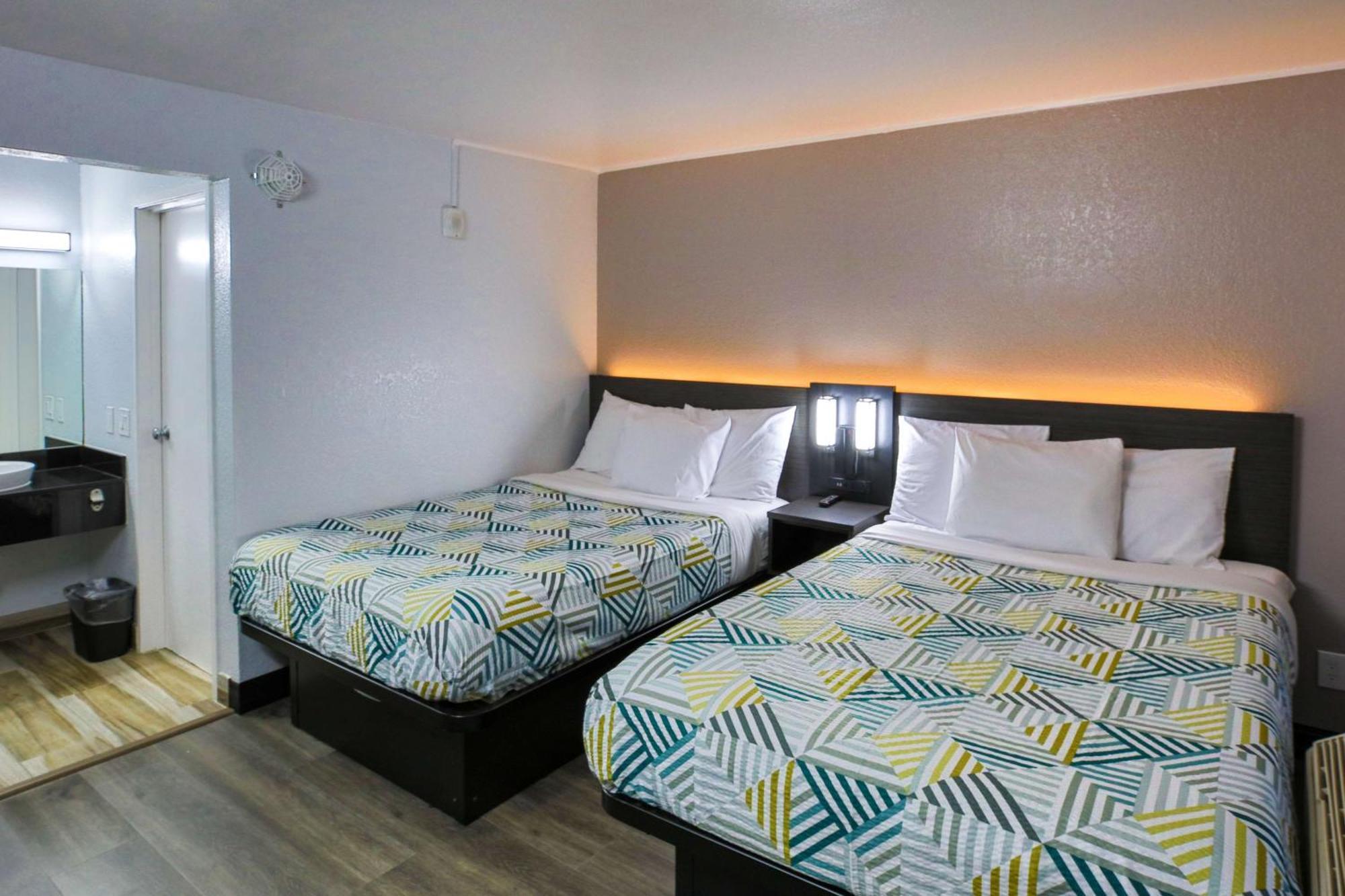 Hotel 6-sacramento, Ca - North 2*