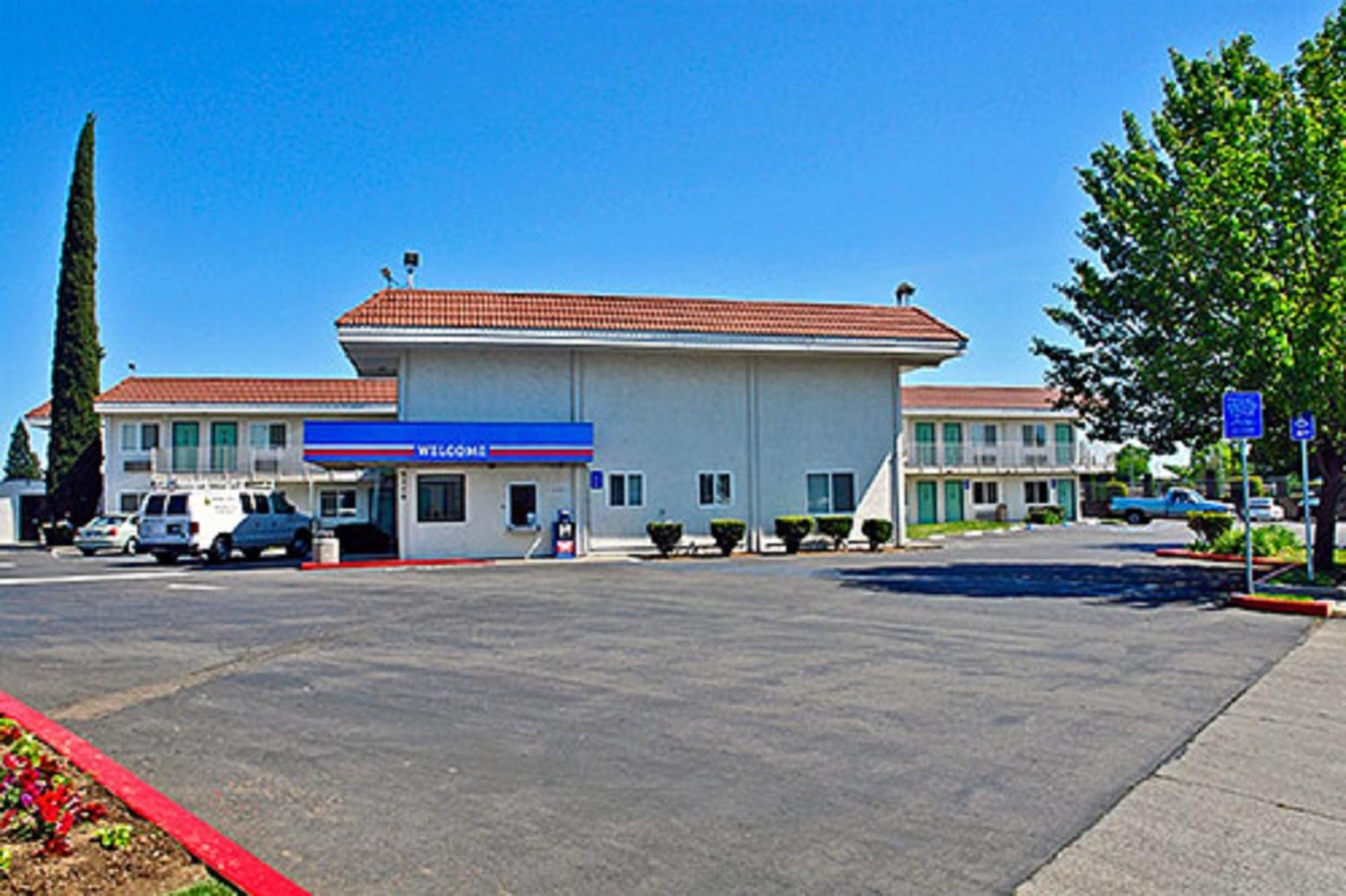 Hotel 6-sacramento, Ca - North 2*
